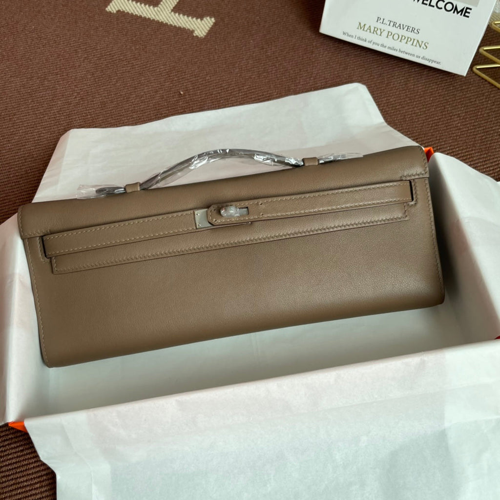 HM KELLY CUT 31CM BROWN SWIFT LEATHER SHW
