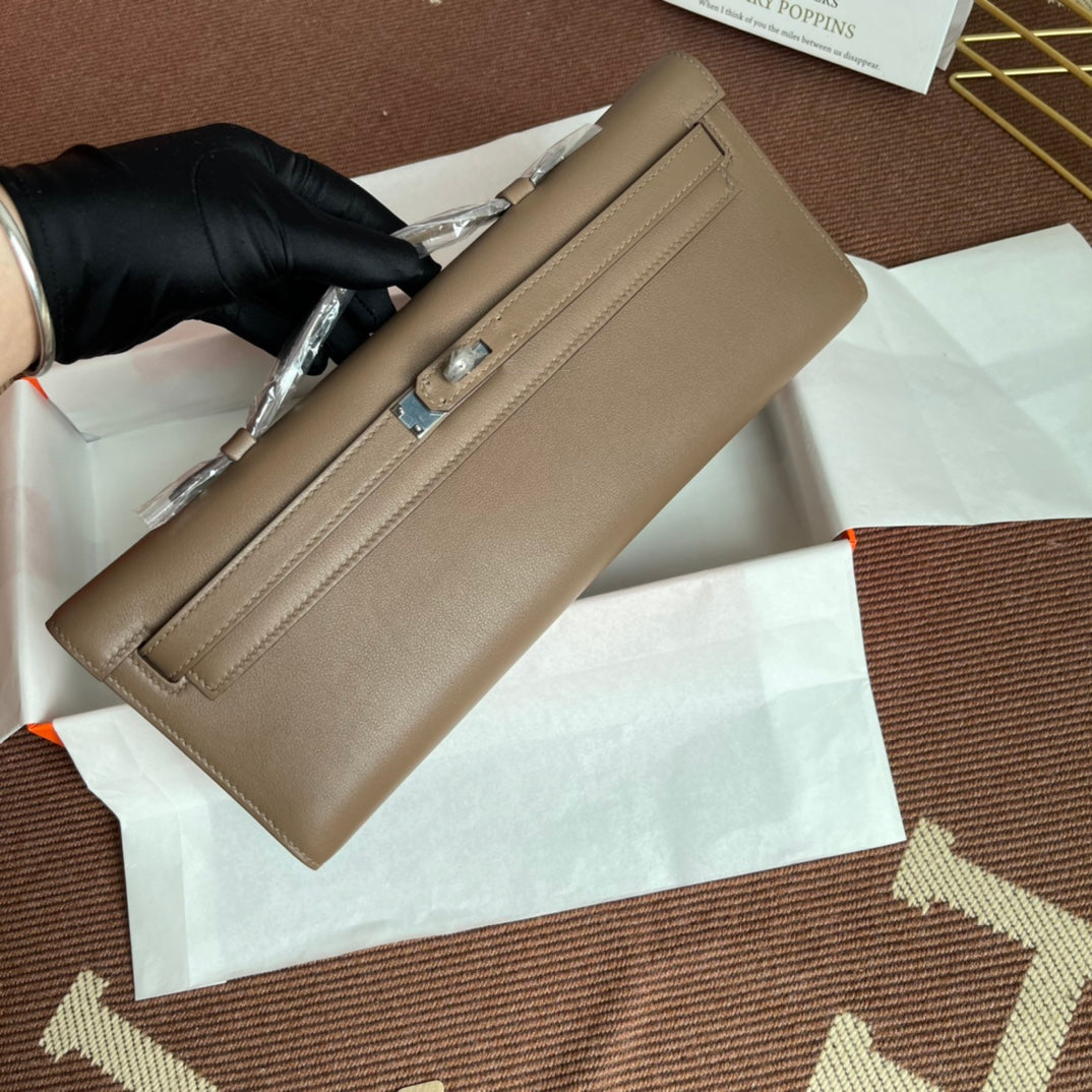 HM ケリーカット 31cm ブラウン スイフトレザーショーツ