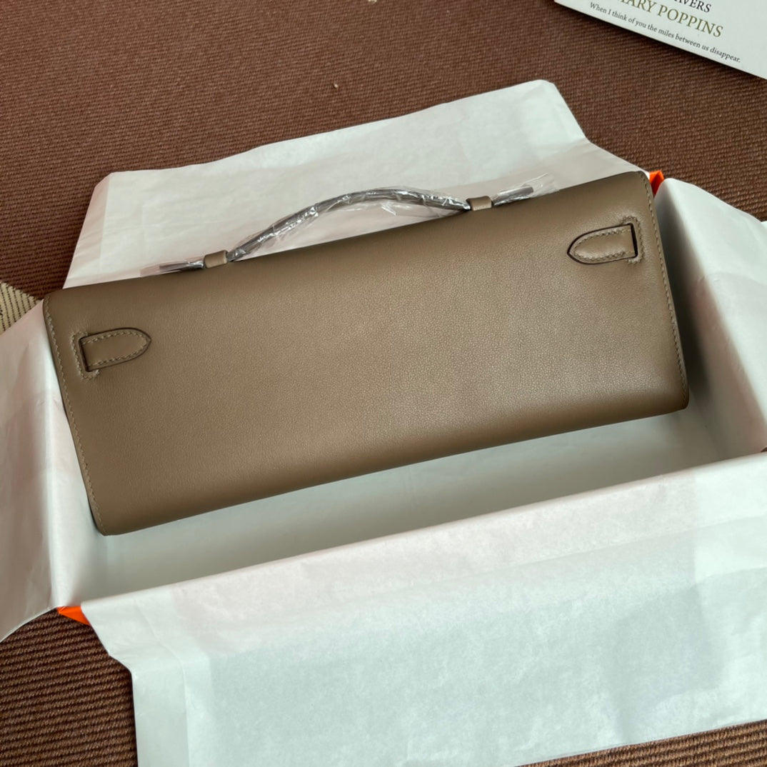 HM KELLY CUT 31CM BROWN SWIFT LEATHER SHW