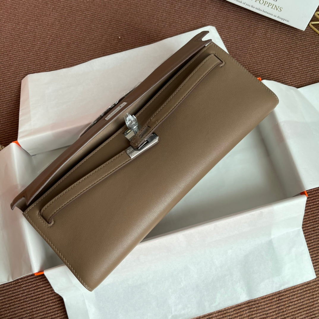 HM KELLY CUT 31CM BROWN SWIFT LEATHER SHW