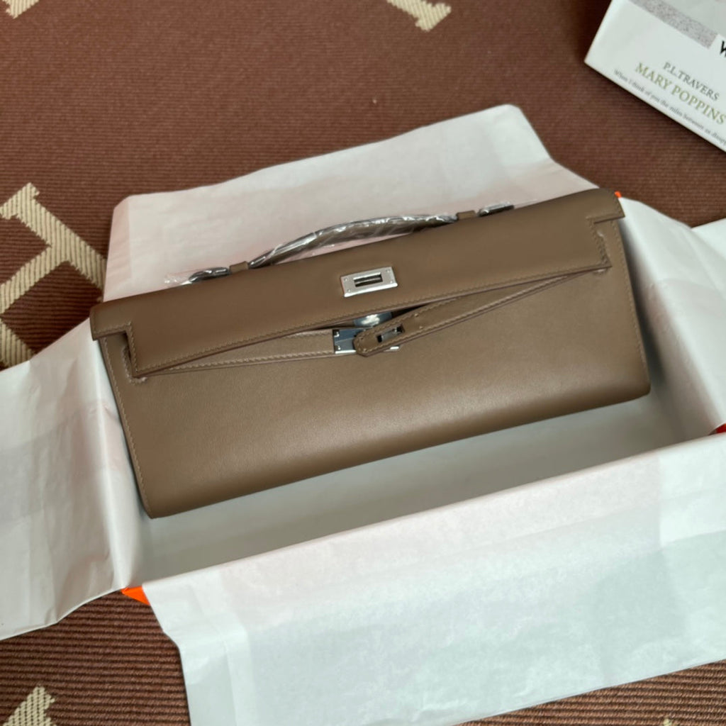 HM KELLY CUT 31CM BROWN SWIFT LEATHER SHW