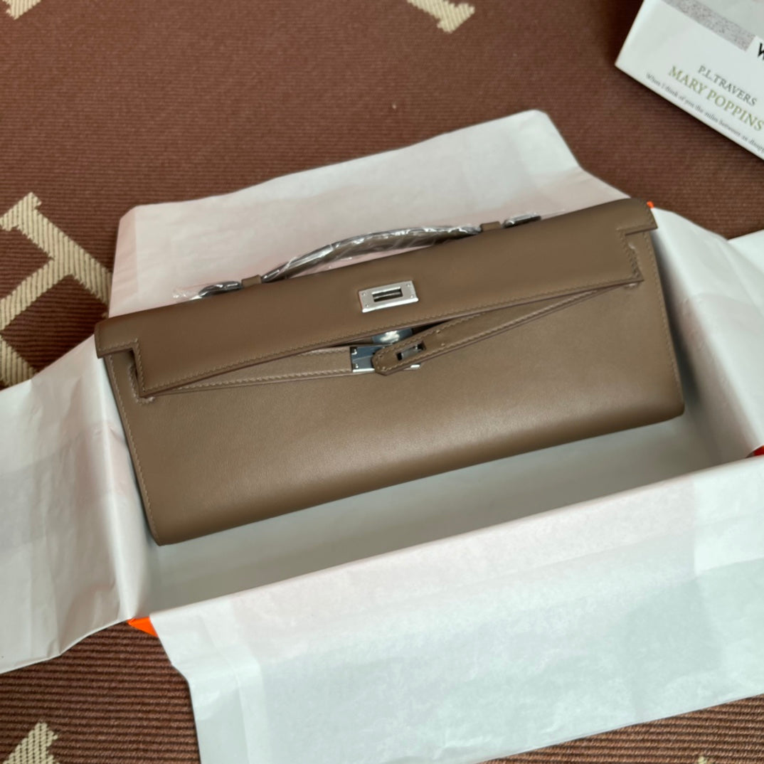 HM ケリーカット 31cm ブラウン スイフトレザーショーツ