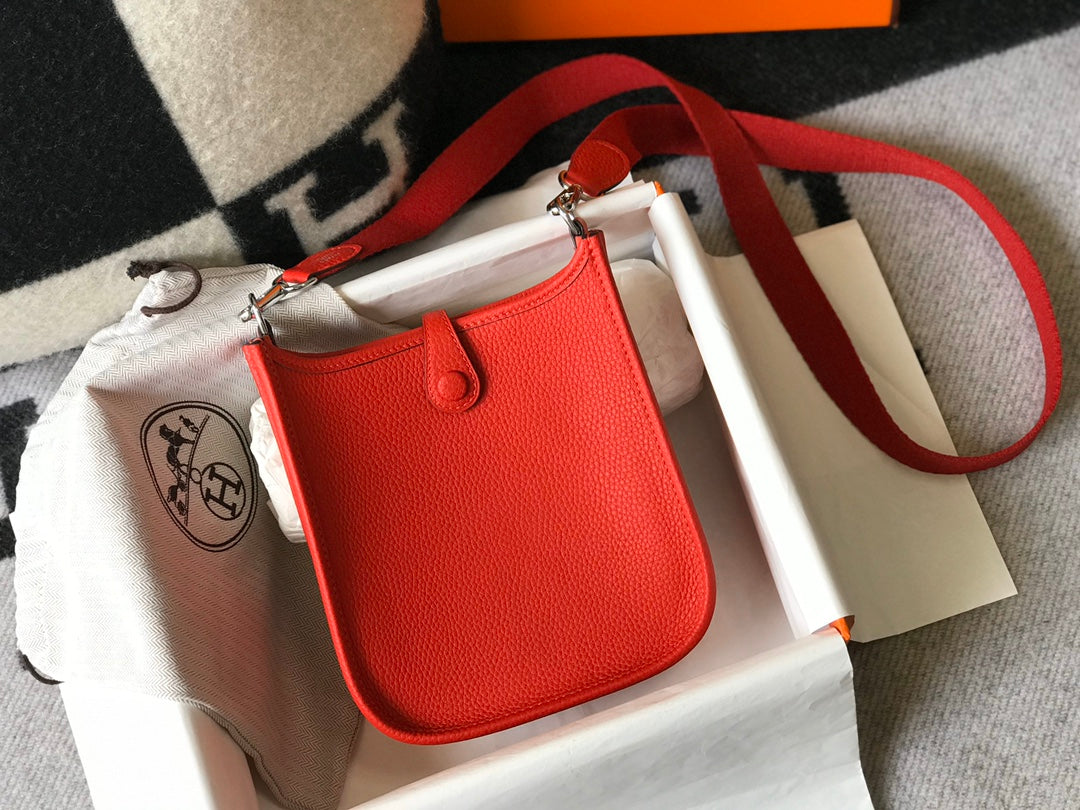 MINI EVELYNE 18CM ROUGE TOGO QUINCAILLERIE ARGENTÉE