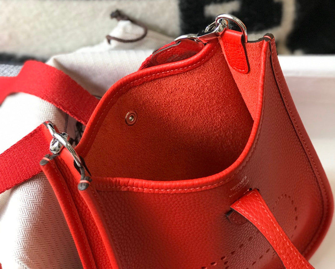 MINI EVELYNE 18CM ROUGE TOGO QUINCAILLERIE ARGENTÉE