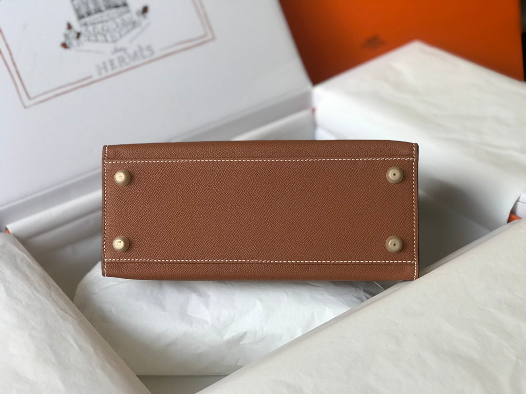 HM KELLY 32CM CUIR EPSOM MARRON FONCÉ QUINCAILLERIE DORÉ
