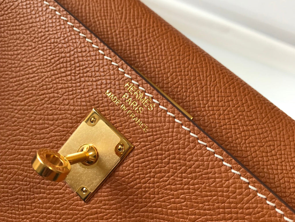 HM KELLY 32CM CUIR EPSOM MARRON FONCÉ QUINCAILLERIE DORÉ