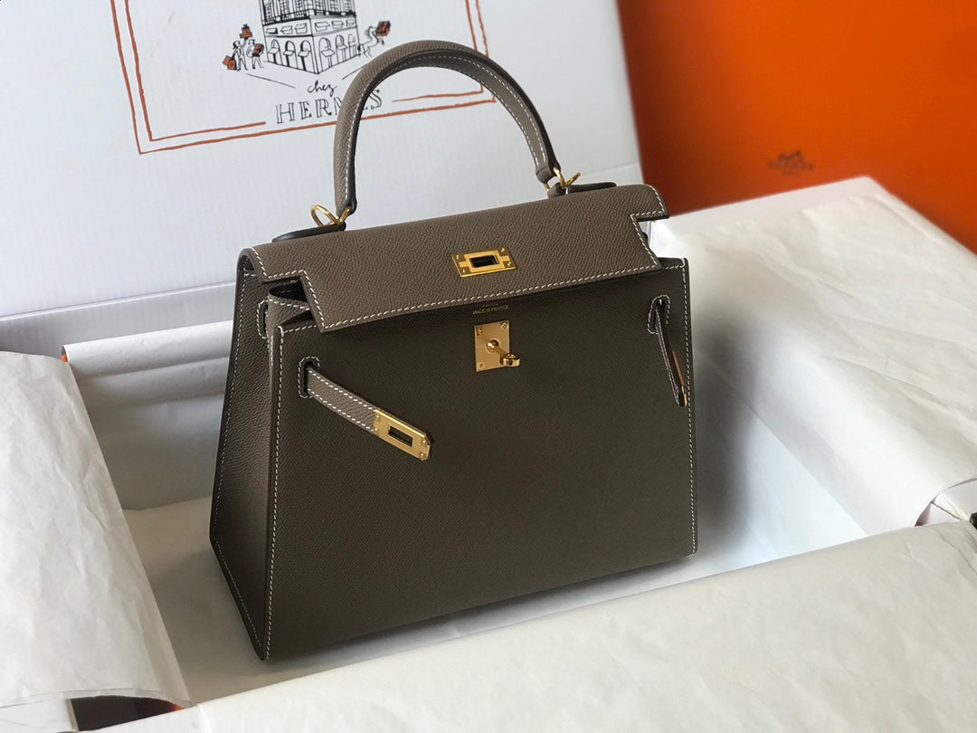 HM KELLY 32CM CUIR EPSOM ÉTAIN QUINCAILLERIE DORÉ
