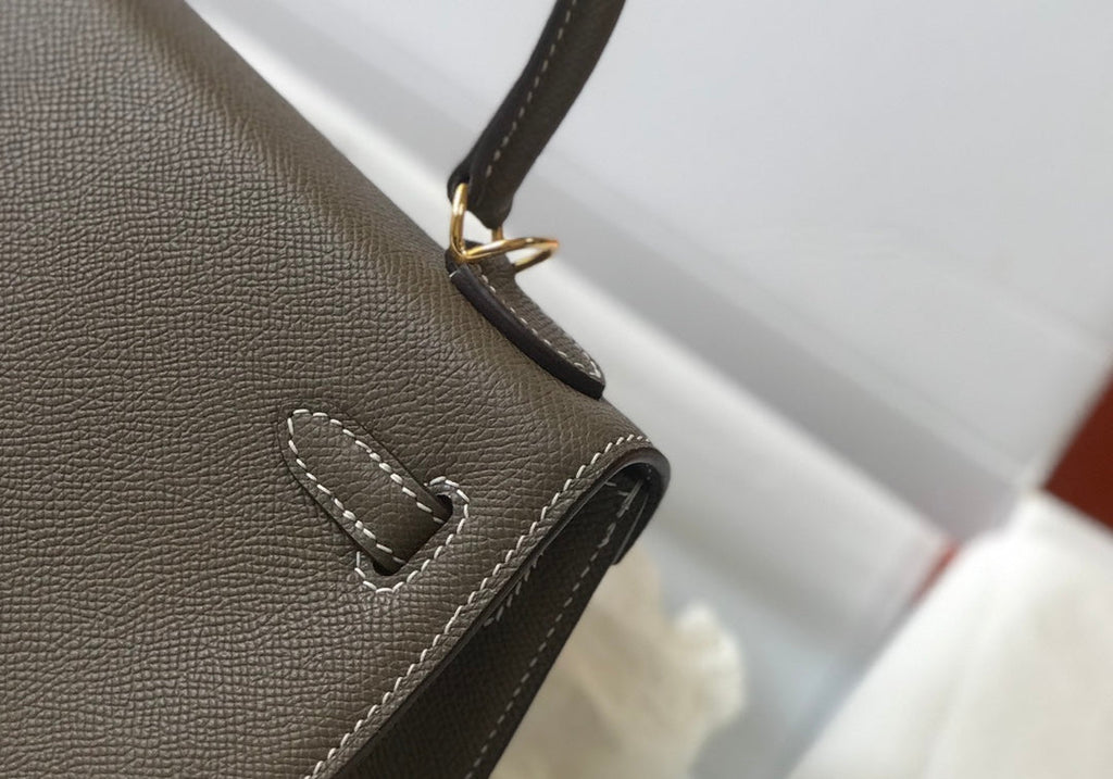 HM KELLY 32CM CUIR EPSOM ÉTAIN QUINCAILLERIE DORÉ
