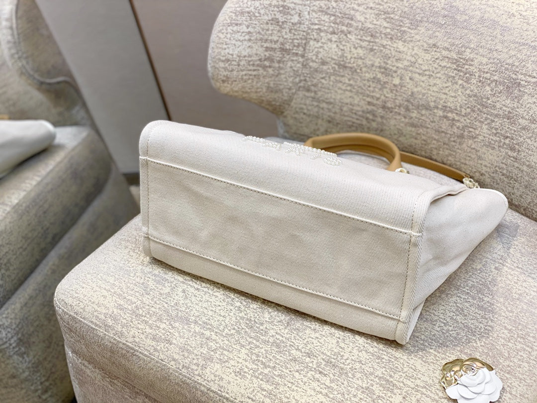 SAC CABAS CC DEAUVILLE EN TOILE BLANCHE LOGO MOP