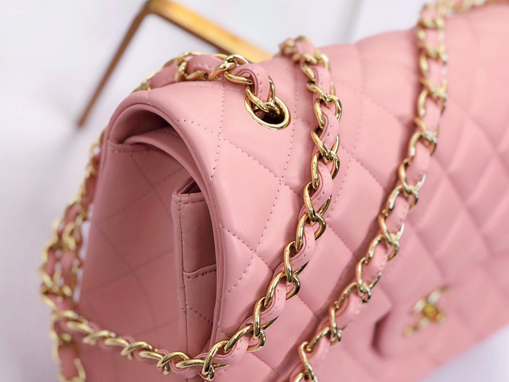 SAC À RABAT JUMBO 30 EN CUIR D'AGNEAU ROSE PASTEL QUINCAILLERIE DORÉ
