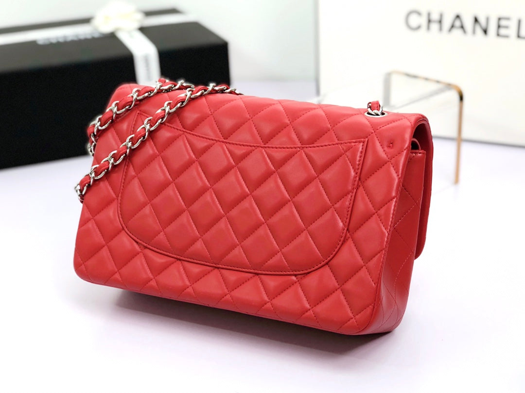 FLAP BAG JUMBO 30 RED LAMBSKIN SILVER HARDWARE