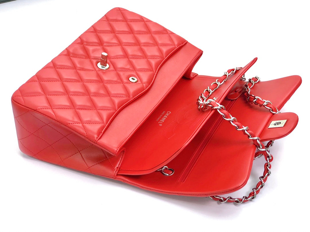 FLAP BAG JUMBO 30 RED LAMBSKIN SILVER HARDWARE