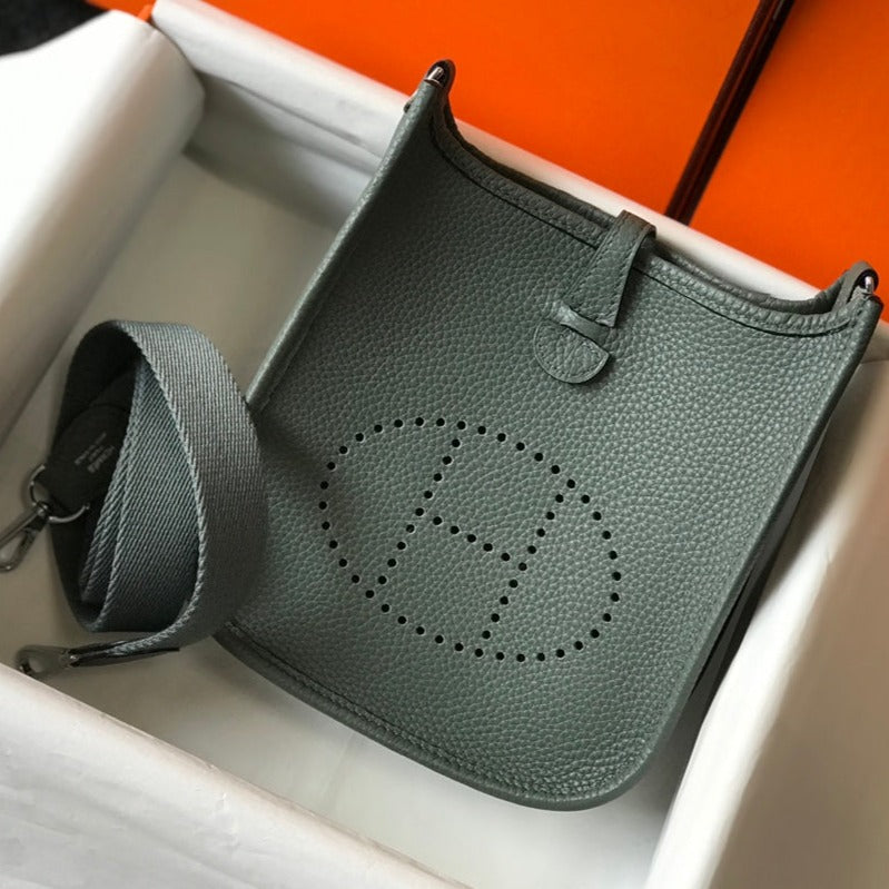 MINI EVELYNE 18CM VERT AMANDE TOGO QUINCAILLERIE ARGENTÉE