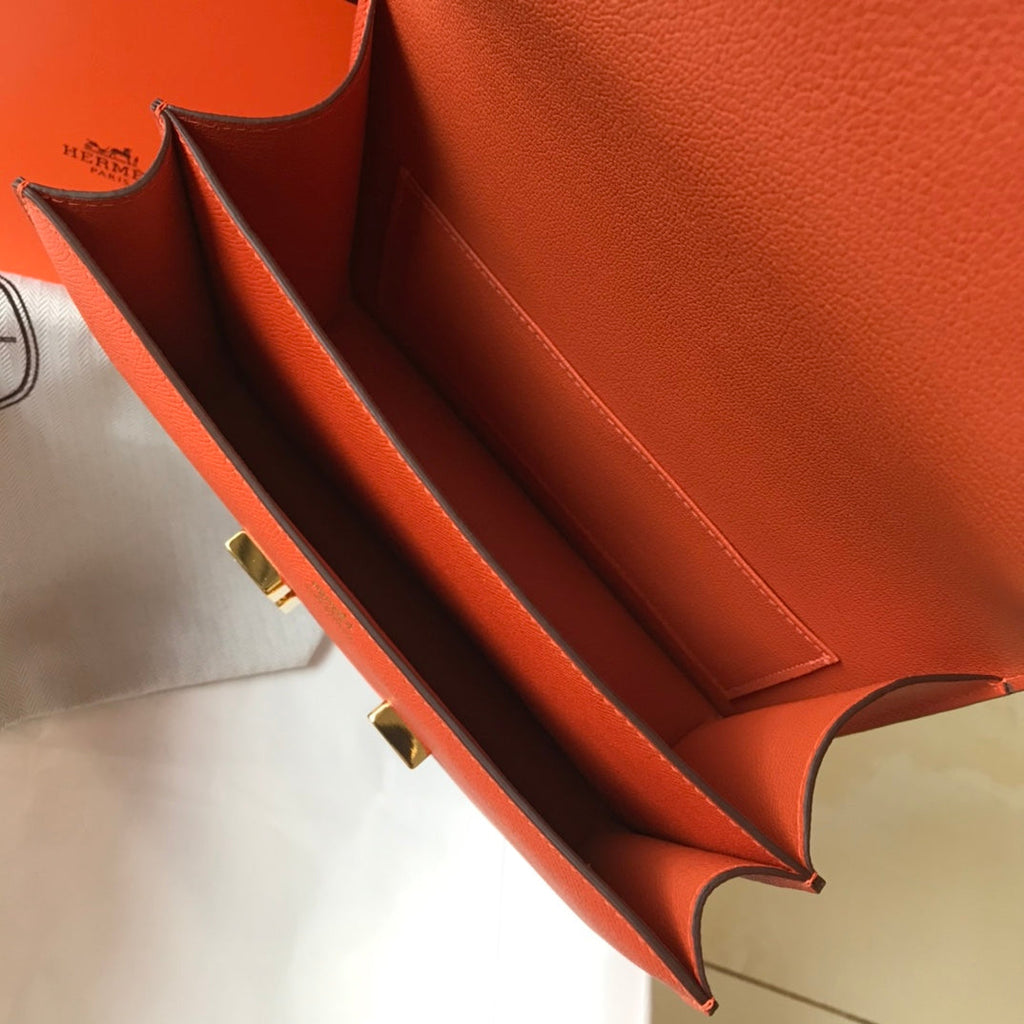 CONSTANCE 24 CUIR EPSOM ORANGE ROUGE QUINCAILLERIE OR
