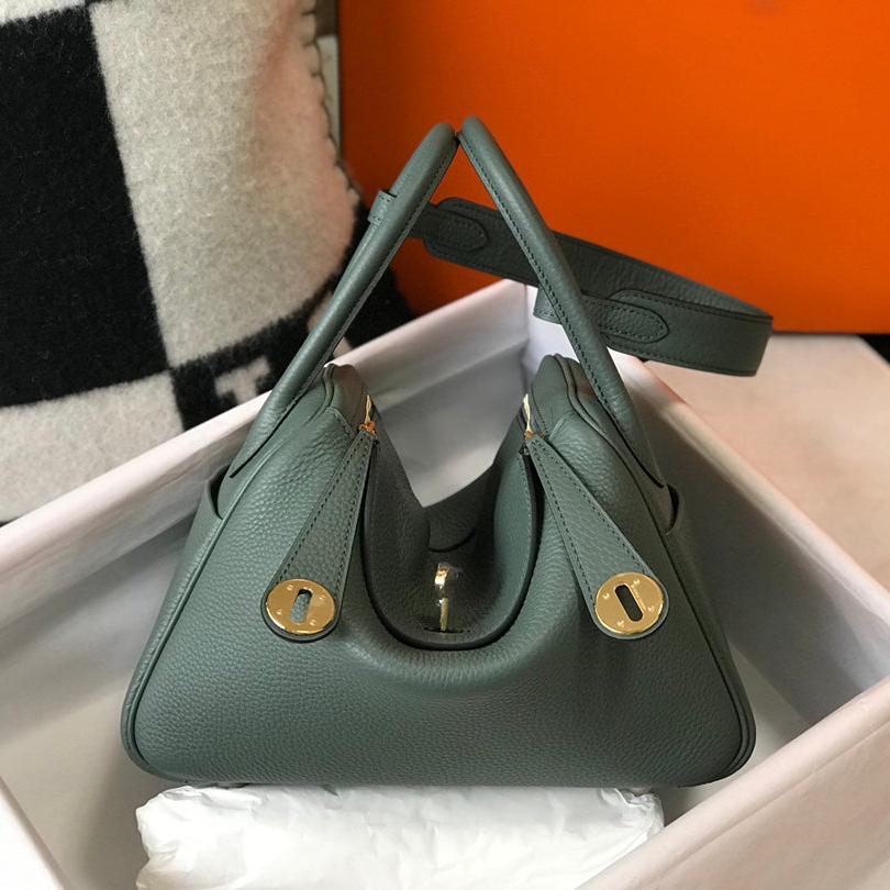 SAC HM LINDY 30 CUIR TAURILLON CLEMENCE PIN