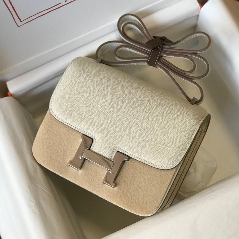 CONSTANCE 24 CUIR EPSOM CRÈME QUINCAILLERIE ARGENTÉE