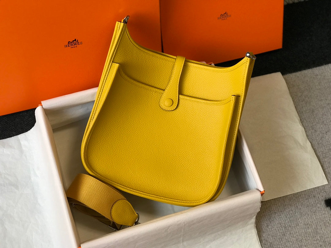 EVELYNE 29CM JAUNE FONCÉ TOGO SHW