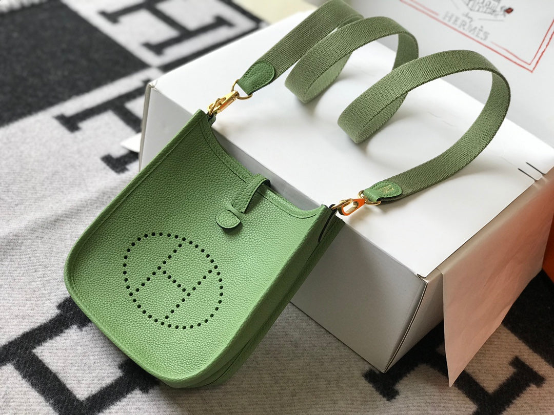 ミニ エブリン 18CM ダークグリーン トーゴ GHW