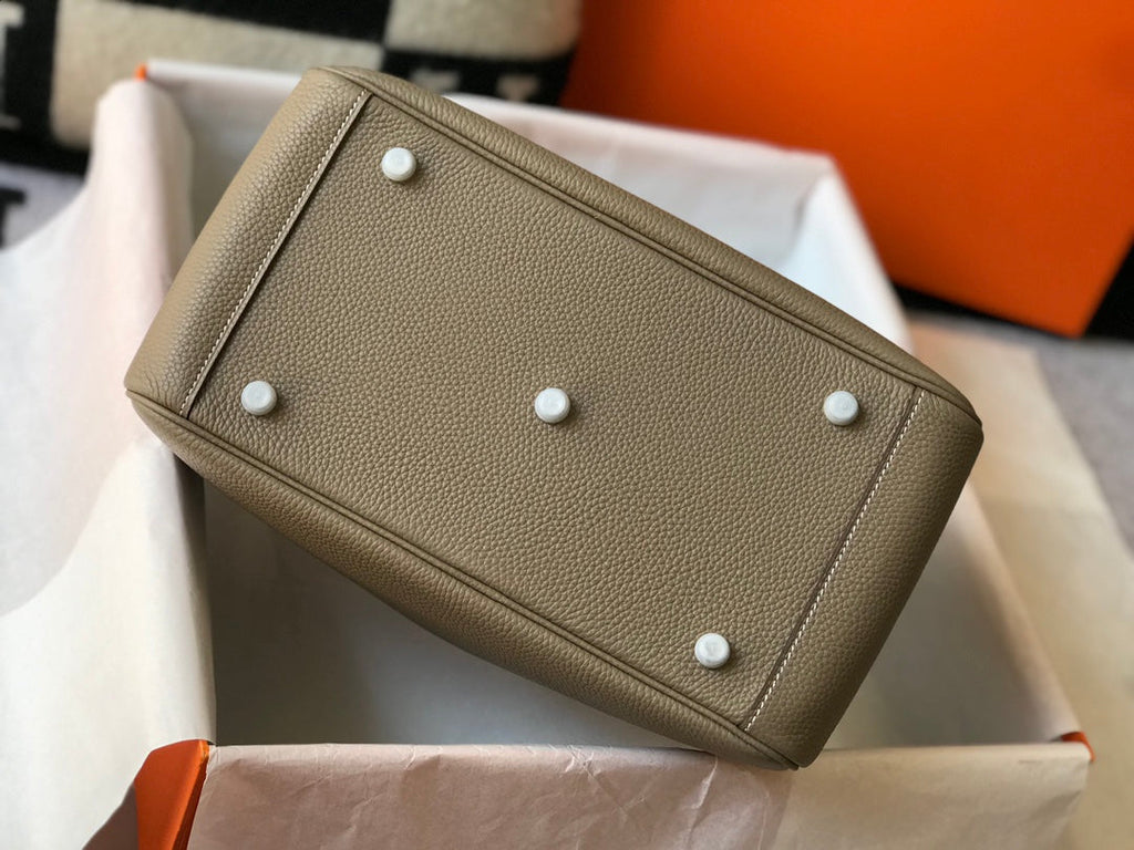 SAC HM LINDY 30 CUIR TAURILLON CLEMENCE KAKI
