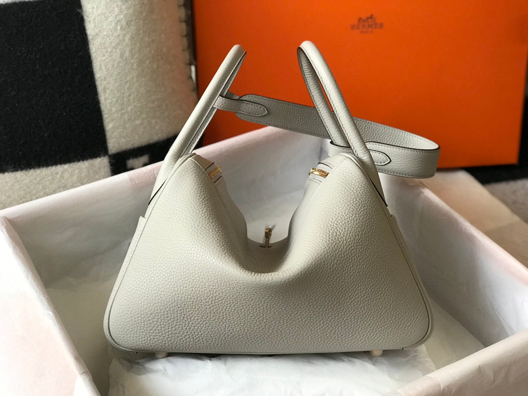 SAC HM LINDY 30 CUIR TAURILLON CLEMENCE CRÈME