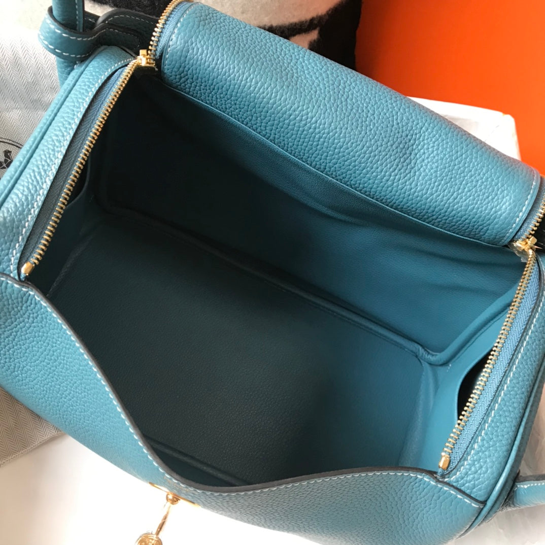 SAC HM LINDY 26 CUIR TAURILLON CLEMENCE SAPHIR