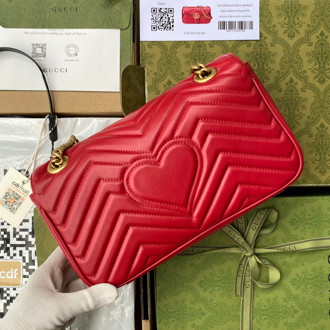 GG MARMONT 26CM CUIR DE VEAU ROUGE QUINCAILLERIE DORÉ