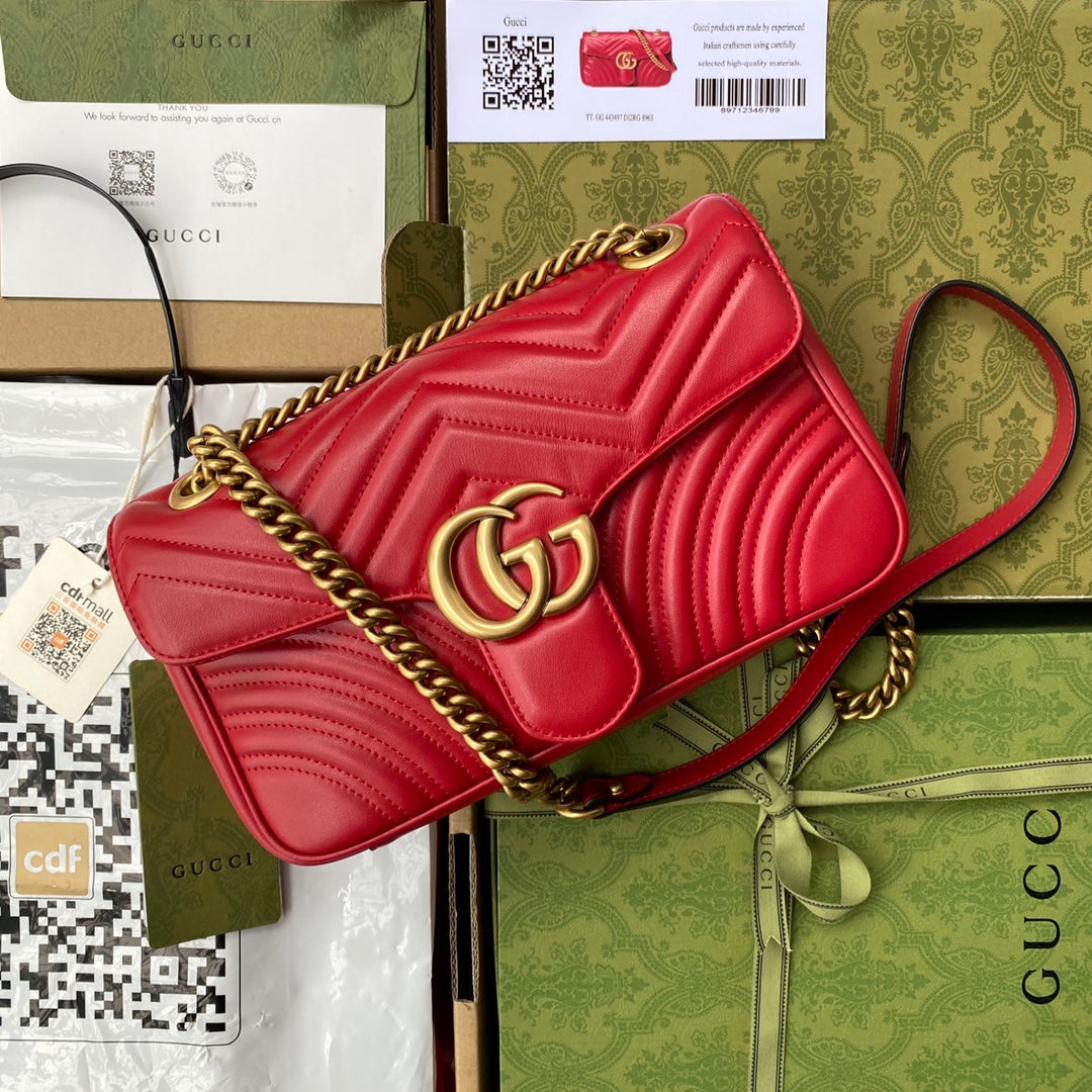 GG MARMONT 26CM CUIR DE VEAU ROUGE QUINCAILLERIE DORÉ