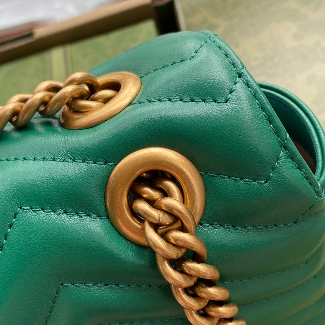 GG MARMONT 26CM CUIR DE VEAU VERT QUINCAILLERIE DORÉ