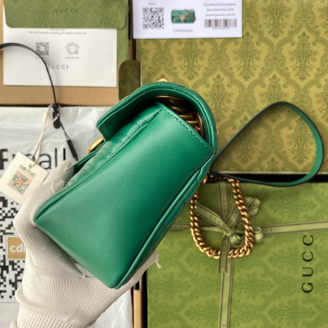 GG MARMONT 26CM CUIR DE VEAU VERT QUINCAILLERIE DORÉ