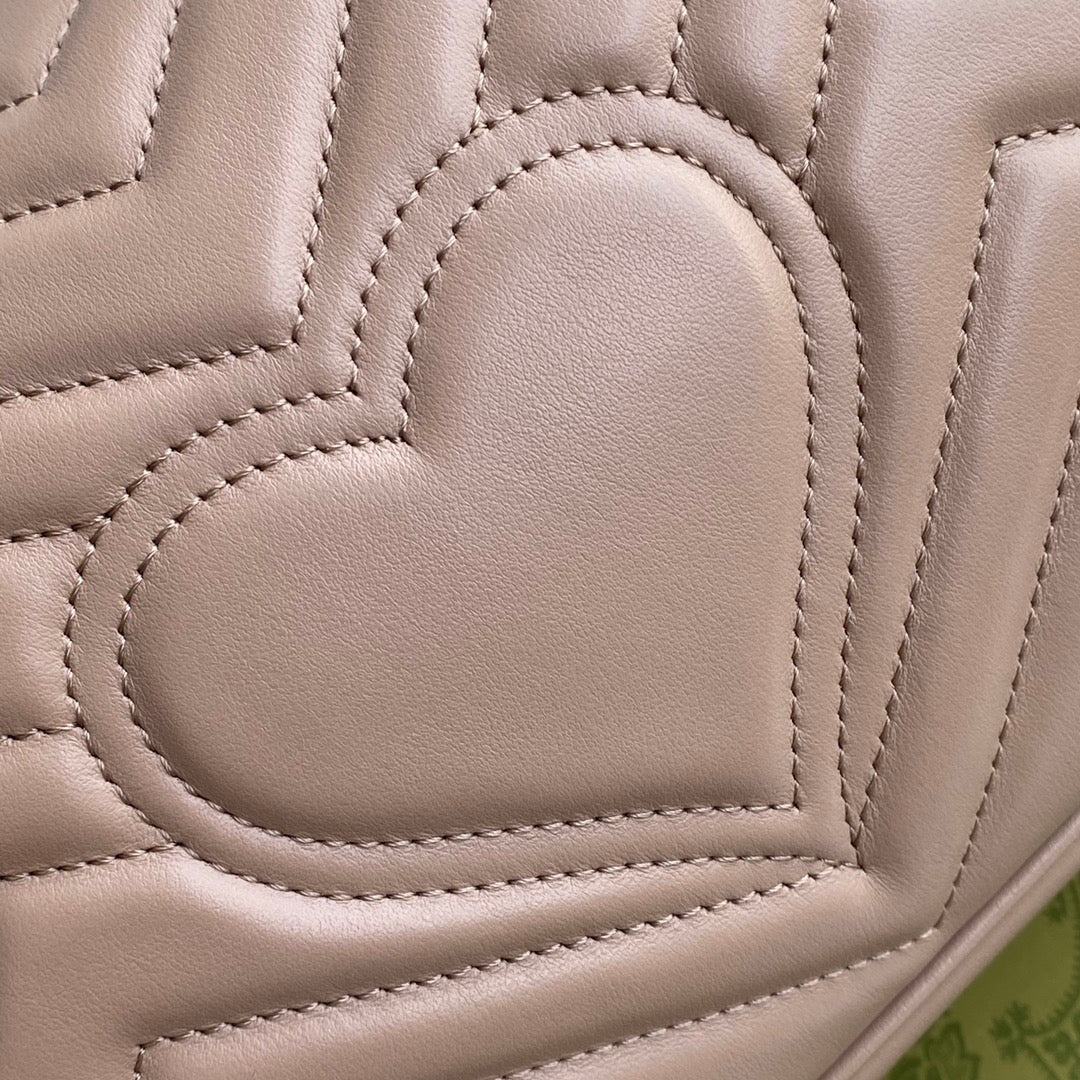 GG MARMONT 26CM CUIR DE VEAU BEIGE QUINCAILLERIE DORÉ
