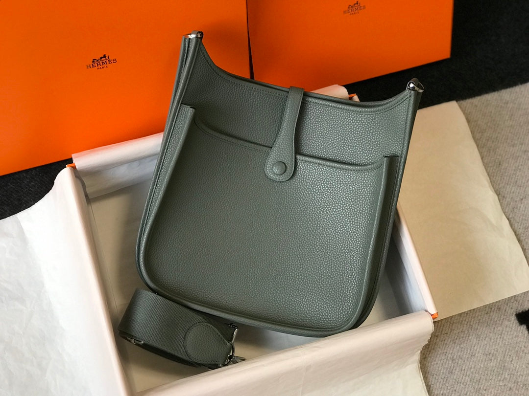 SAC HM EVELYNE 28 VERT CHASSEUR TOGO