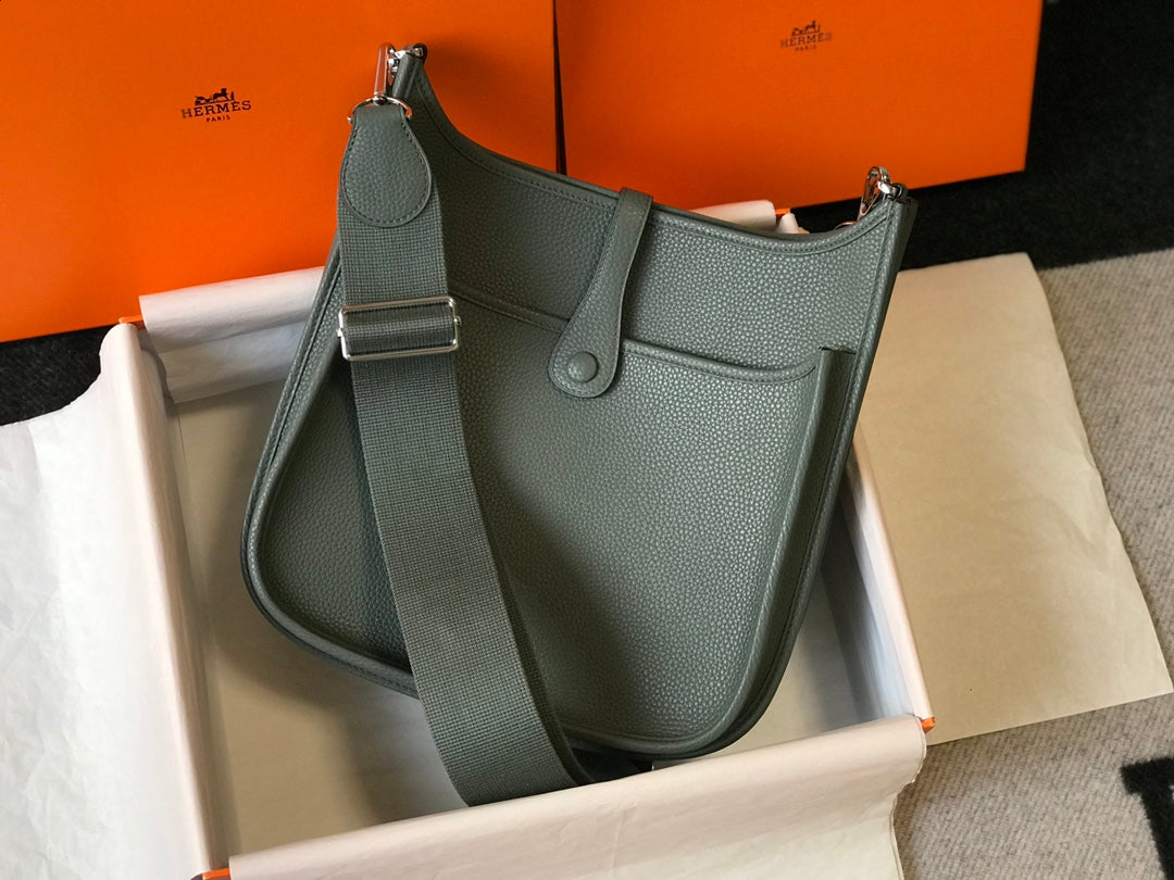 SAC HM EVELYNE 28 VERT CHASSEUR TOGO