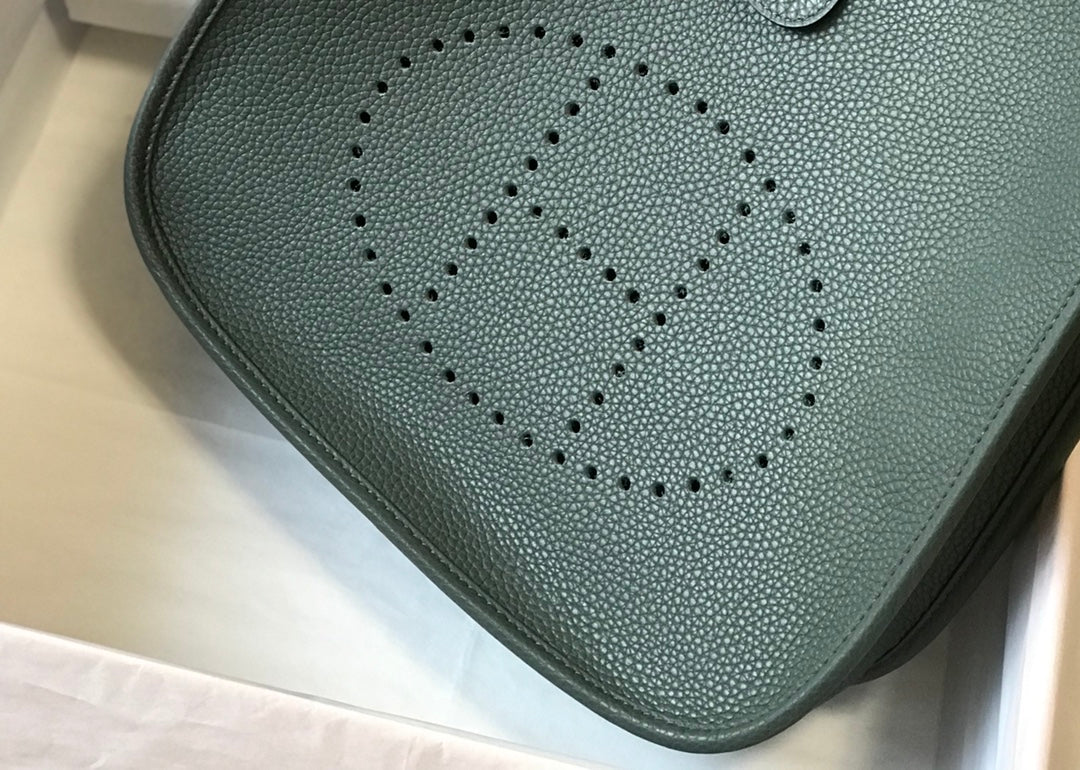 SAC HM EVELYNE 28 VERT CHASSEUR TOGO