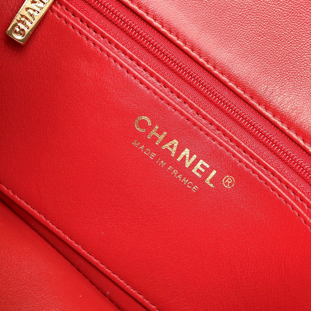 MINI SAC À RABAT RECTANGLE 20 CM EN CUIR D'AGNEAU ROUGE QUINCAILLERIE DORÉ