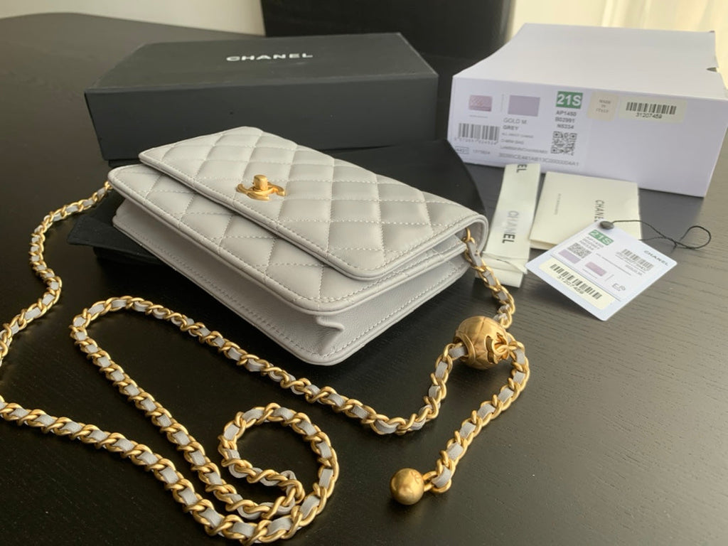 WOC CLASSIQUE 19CM CUIR D'AGNEAU BLANC QUINCAILLERIE DORÉ