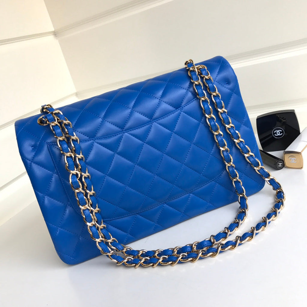 SAC À RABAT JUMBO 30 EN CUIR D'AGNEAU BLEU ET QUINCAILLERIE DORÉ