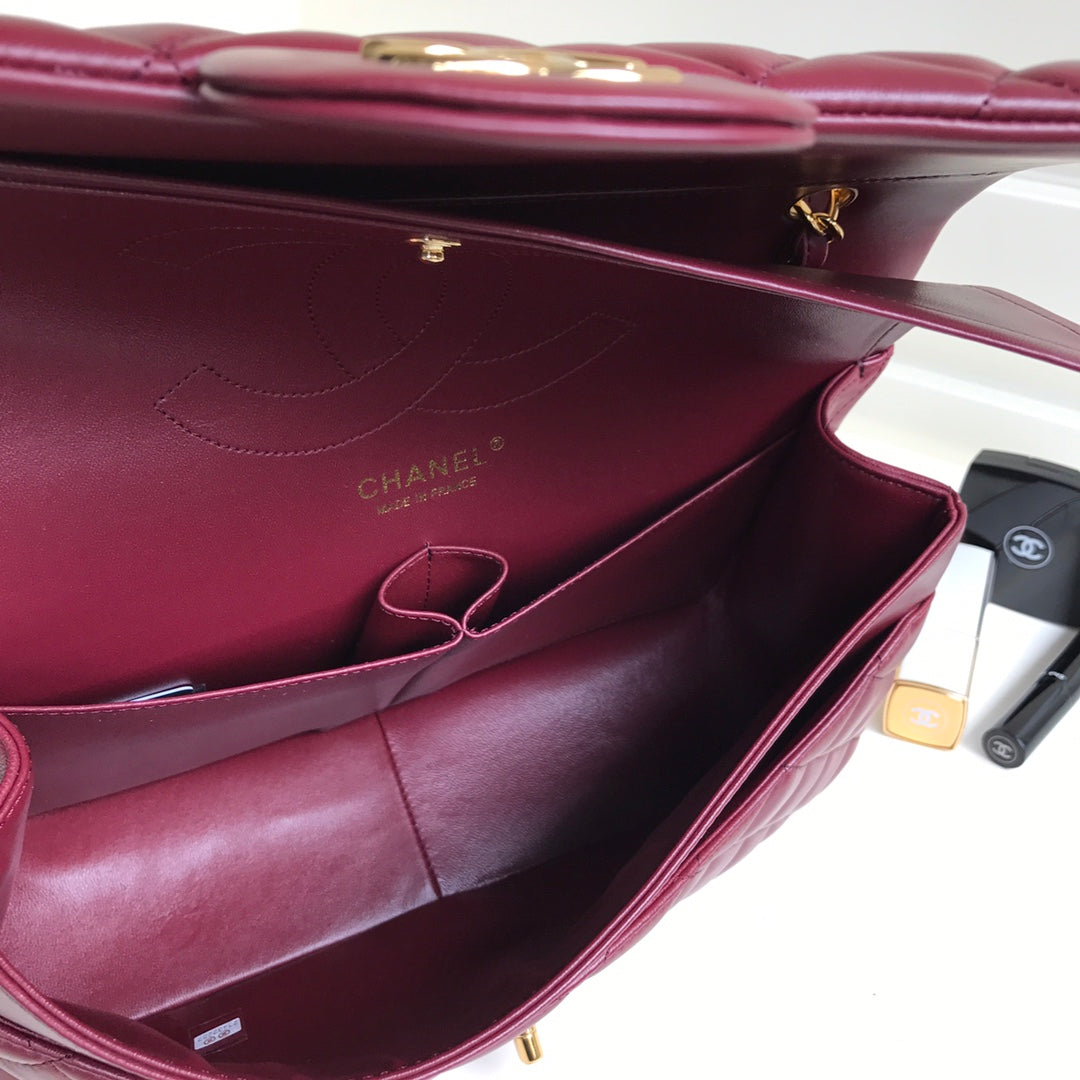 FLAP BAG JUMBO 30 BURGUNDY LAMBSKIN GOLD HARDWARE