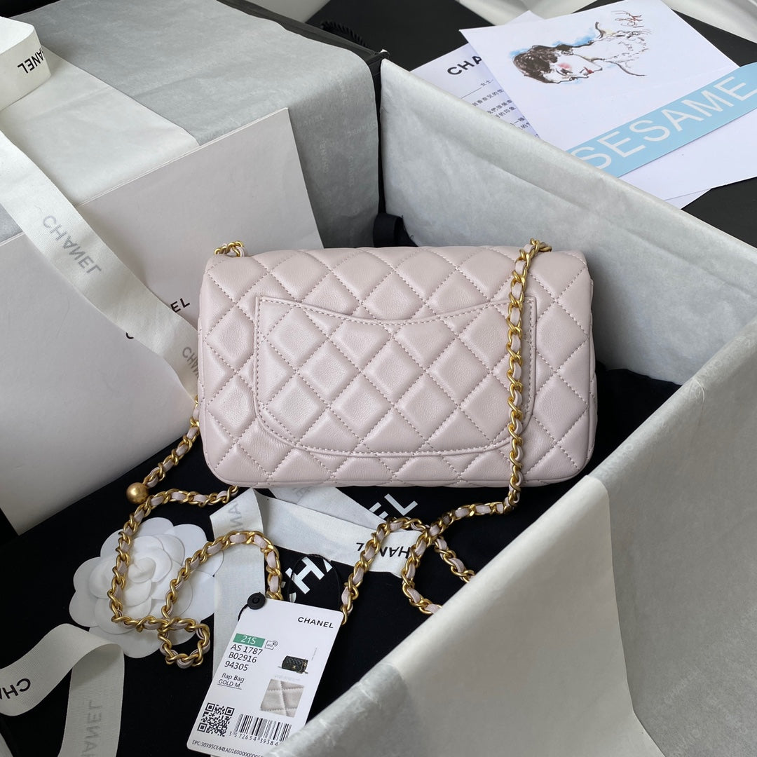 CLASSIC MINI FLAP BAG 20CM PASTEL PINK LAMBSKIN GOLD HARDWARE