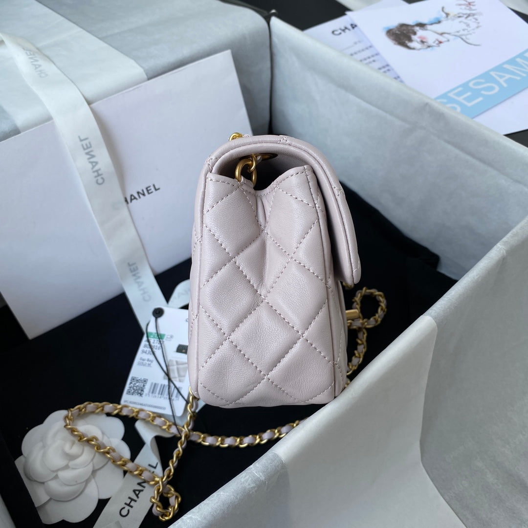 CLASSIC MINI FLAP BAG 20CM PASTEL PINK LAMBSKIN GOLD HARDWARE