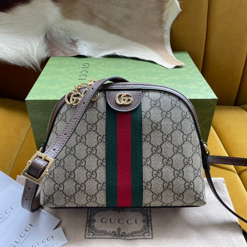 SAC À BANDOULIÈRE OPHIDIA GG MOYEN 23 EN TOILE SUPRÊME BEIGE ET ÉBÈNE