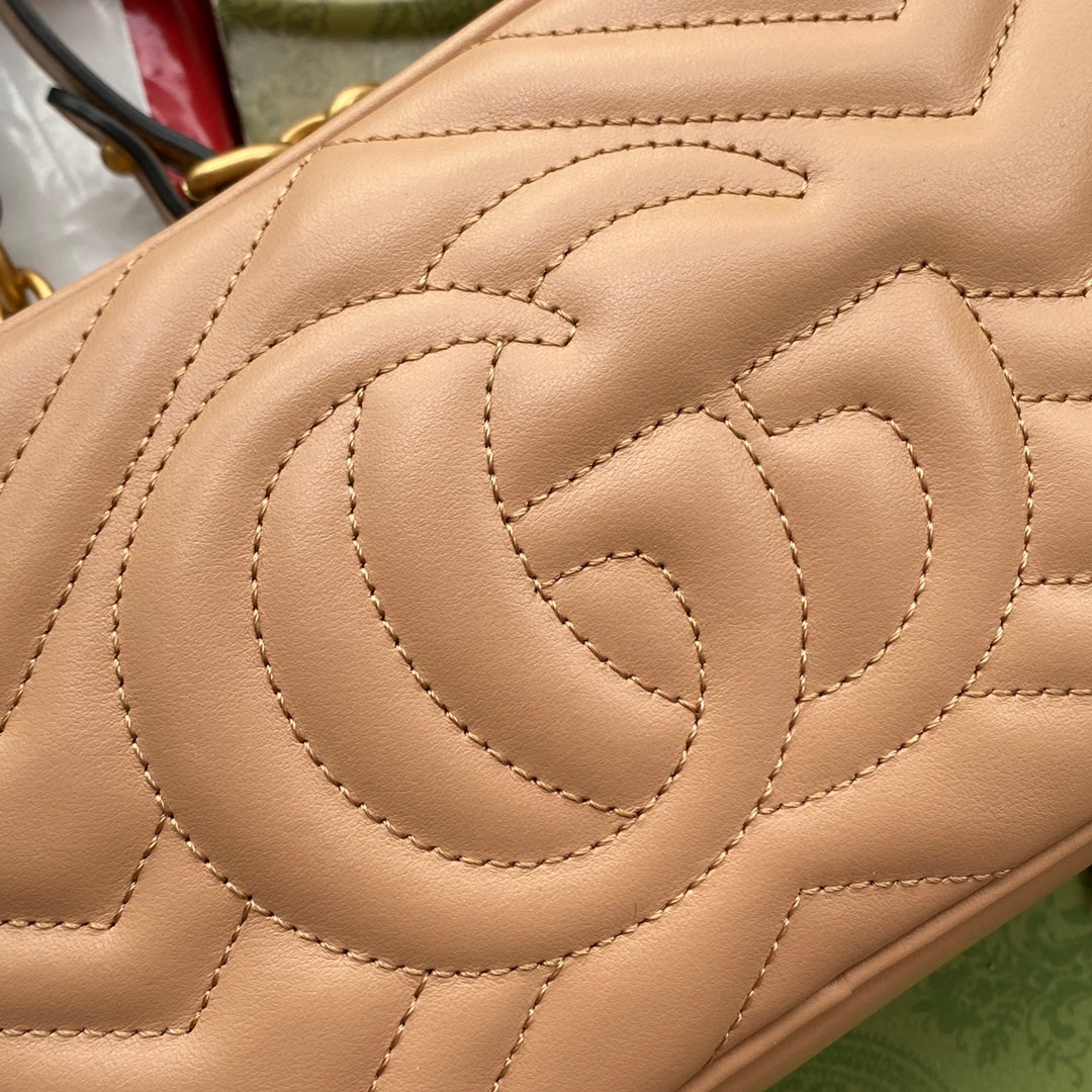 GG MARMONT MINI 18CM ZIP HAUT EN CUIR DE VEAU BEIGE FONCÉ QUINCAILLERIE DORÉ