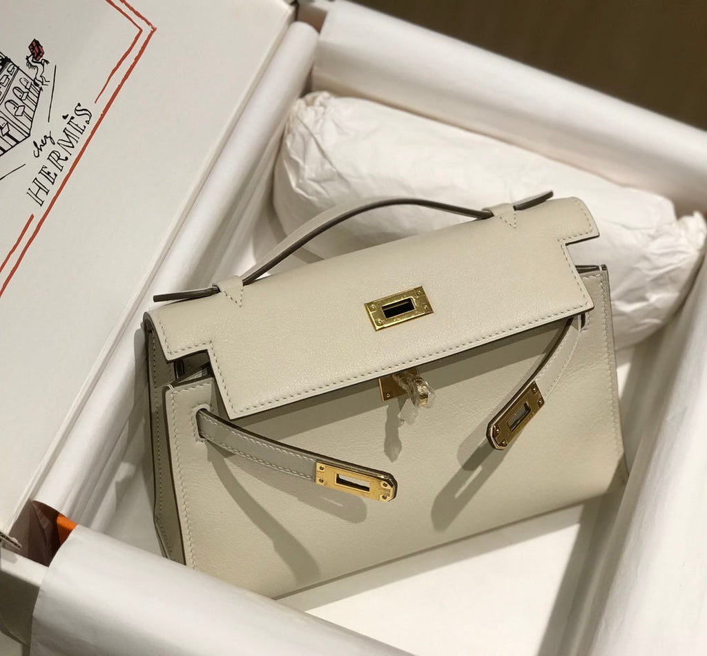 HM ケリー ポシェット 22cm ホワイトベージュ スイフト ゴールド金具