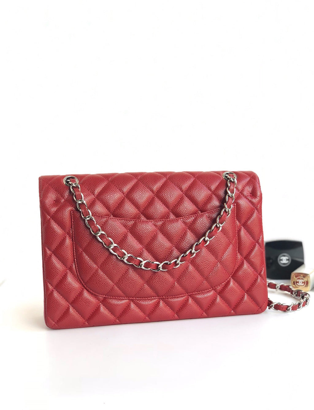 SAC À RABAT JUMBO 30CM ROUGE CAVIAR QUINCAILLERIE ARGENTÉE