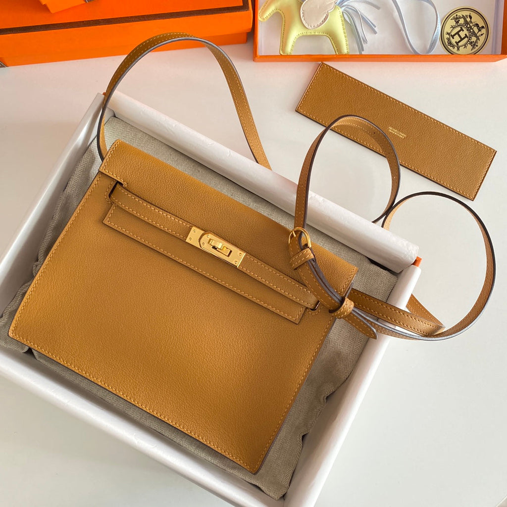 KELLY DANSE II 22CM CUIR OR EVERCOLOR GHW