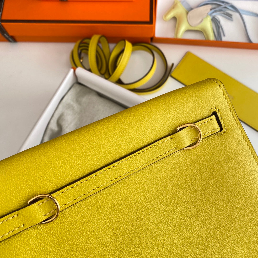 KELLY DANSE II 22CM CUIR JAUNE EVERCOLOR GHW