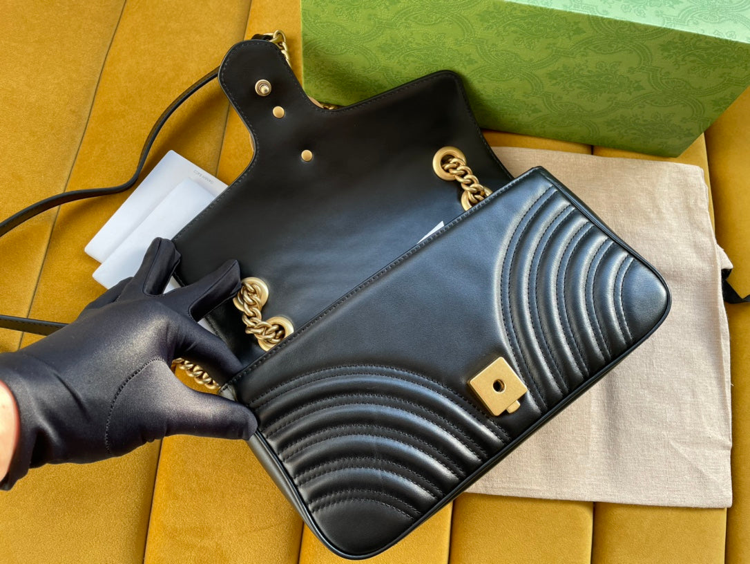 SAC GG MARMONT MATELASSÉ GRAND 26 EN CUIR DE VEAU NOIR