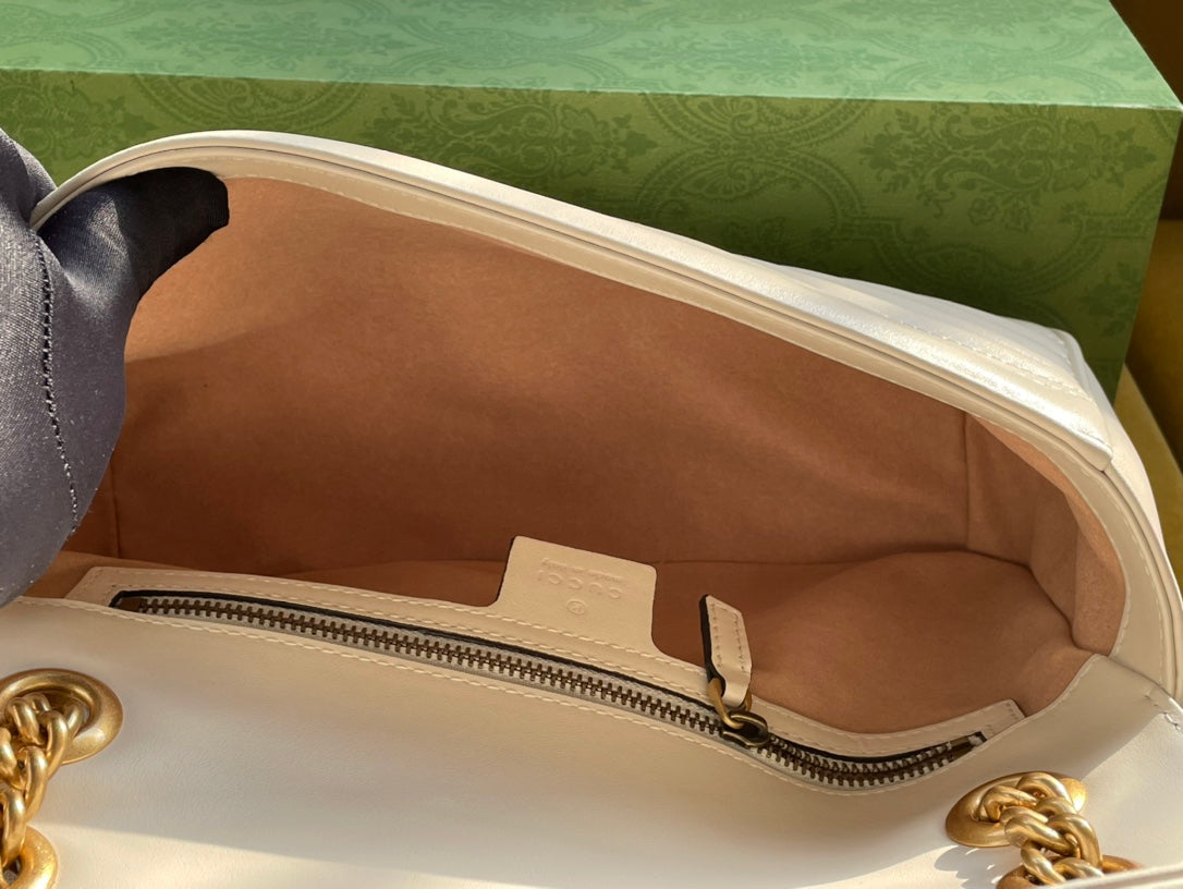 SAC GG MARMONT MATELASSÉ GRAND 26 EN CUIR DE VEAU BLANC