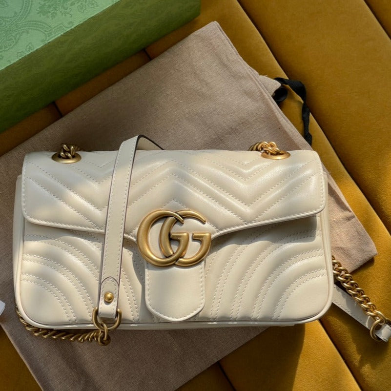 SAC GG MARMONT MATELASSÉ GRAND 26 EN CUIR DE VEAU BLANC