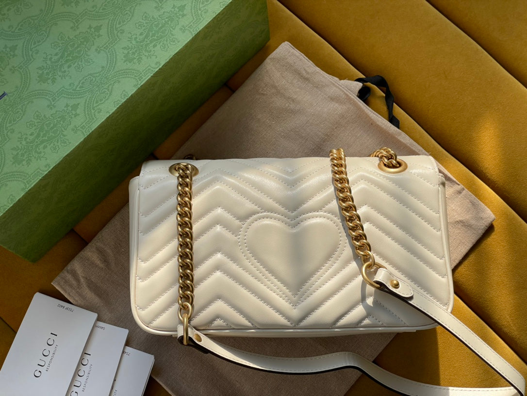 SAC GG MARMONT MATELASSÉ GRAND 26 EN CUIR DE VEAU BLANC