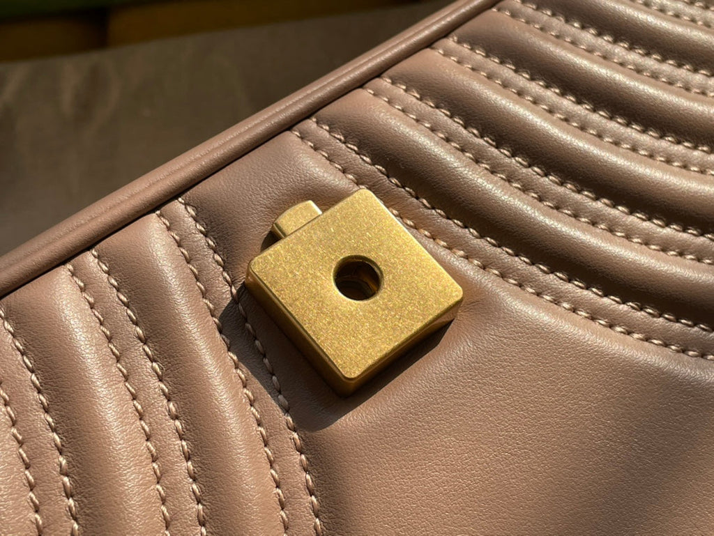 SAC GG MARMONT MATELASSÉ GRAND 26 CUIR DE VEAU BEIGE